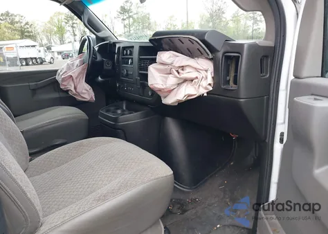 2021 Chevrolet Express Cargo Rwd 2500 Regular Wheelbase Wt из США, поврежденный, VIN 1GCWGAF71M1154667